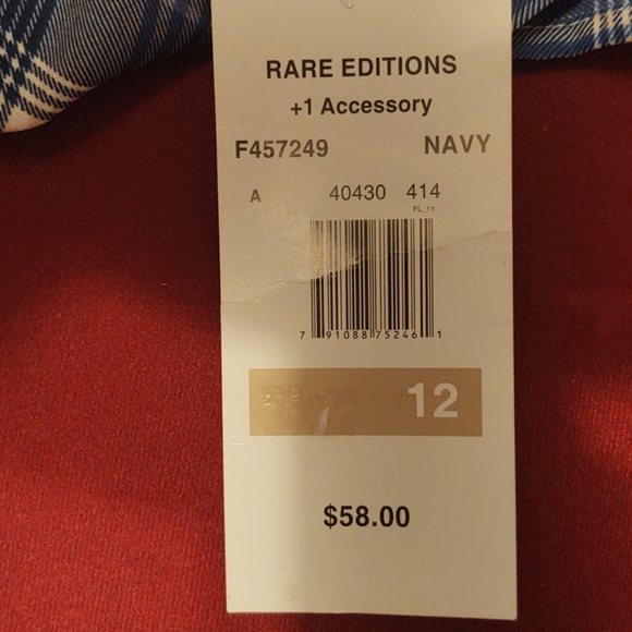 Beautiful mini dress - Picture 4 of 4